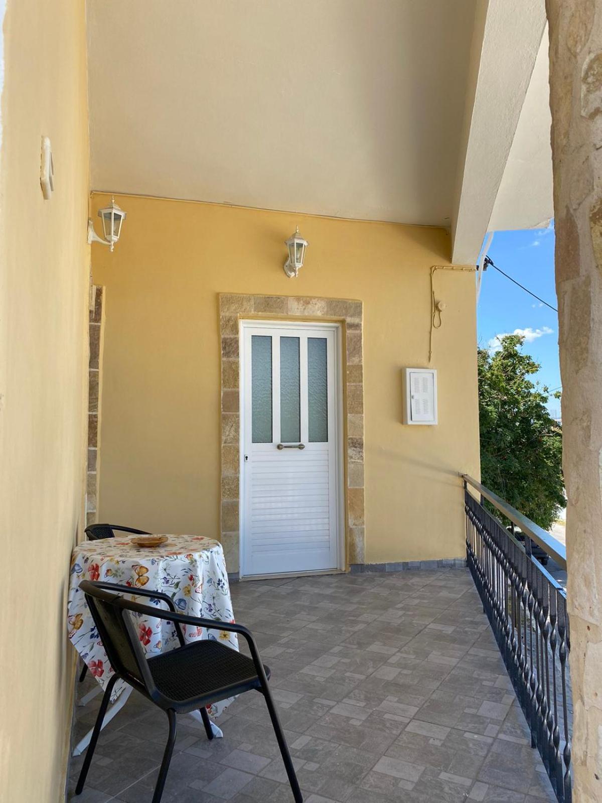 Marina'S House Salamina Exterior foto